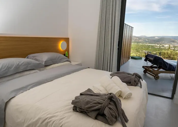 Aziza Luxury Suite